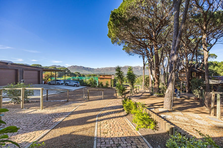 5 Bedroom Property for Sale in Somerset West Rural Western Cape